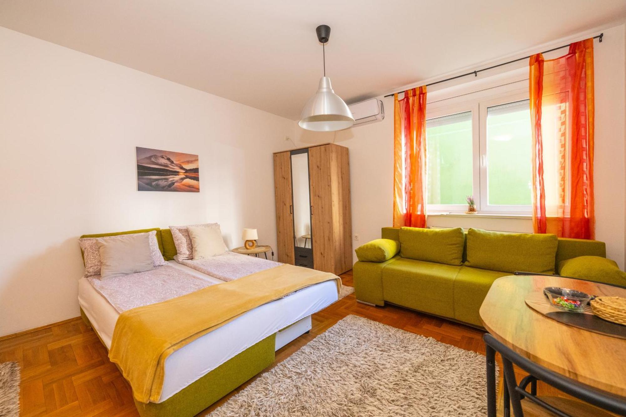 Mina Penthouse Apartment Нови Сад Екстериор снимка