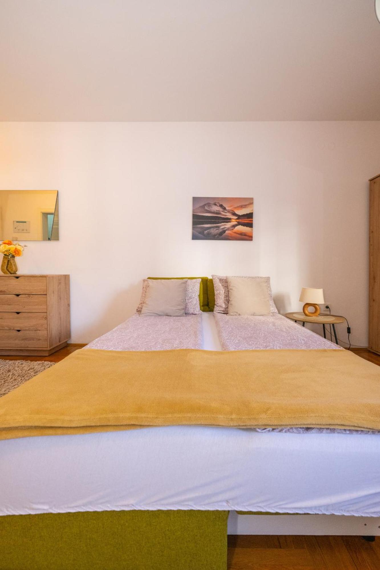 Mina Penthouse Apartment Нови Сад Екстериор снимка
